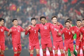 'Cú đúp' của Xuân Son đưa Việt Nam vào chung kết