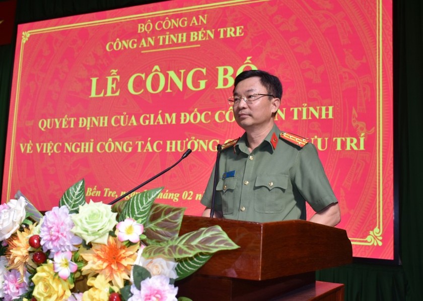 Đại t&aacute; Trương Sơn L&acirc;m - Gi&aacute;m đốc C&ocirc;ng an tỉnh Bến Tre ph&aacute;t biểu tại buổi lễ. (Ảnh: C.A)