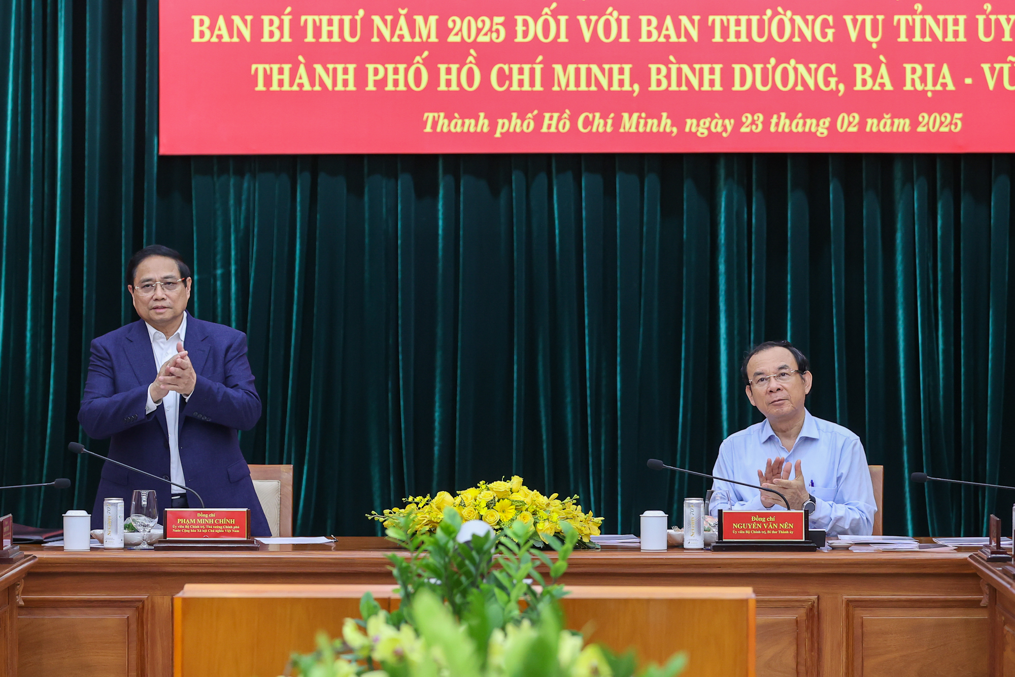 Thủ tướng Phạm Minh Ch&iacute;nh chủ tr&igrave; Hội nghị c&ocirc;ng bố quyết định kiểm tra năm 2025 đối với c&aacute;c Ban Thường vụ Th&agrave;nh ủy, Tỉnh ủy c&aacute;c địa phương: TP HCM, B&igrave;nh Dương, B&agrave; Rịa-Vũng T&agrave;u - Ảnh: VGP/Nhật Bắc