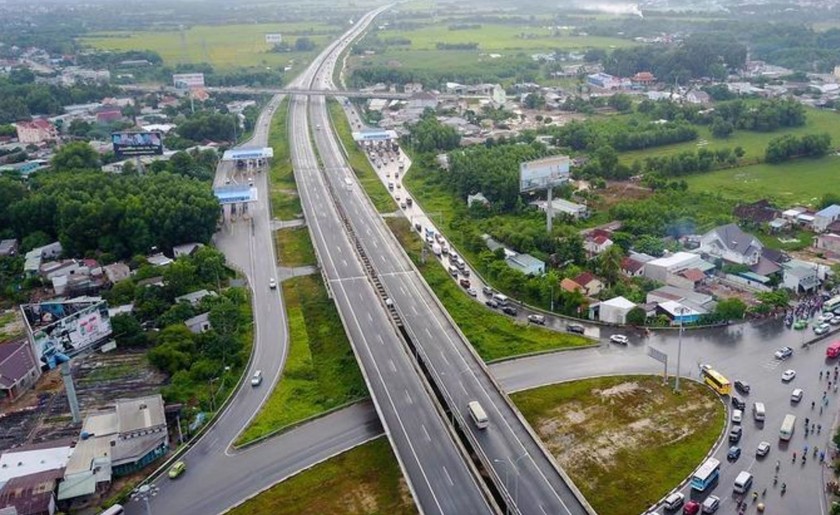 Tháo gỡ vướng mắc cho các dự án trọng điểm ngành Giao thông vận tải: Rà soát các quy định liên quan mỏ vật liệu