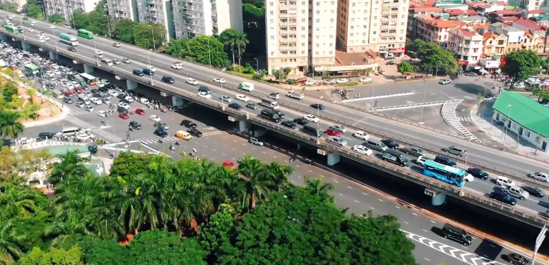 N&uacute;t giao th&ocirc;ng n&agrave;y thường xuy&ecirc;n bị &ugrave;n tắc trong giờ cao điểm.