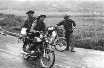 Những người tôi biết: Bài 2- Người "Vẽ bằng ánh sáng" biểu tượng Đại thắng mùa xuân 1975