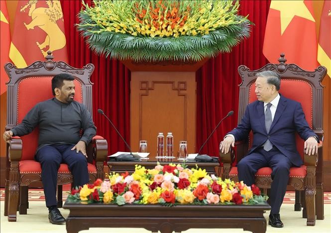 Tổng B&iacute; thư T&ocirc; L&acirc;m tiếp Tổng thống Sri Lanka Anura Kumara Dissanayaka. Ảnh: Thống Nhất/TTXVN