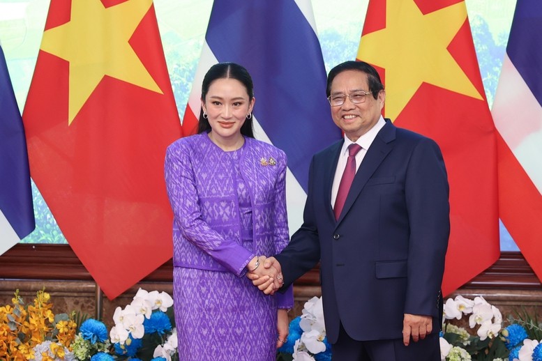 Thủ tướng Phạm Minh Ch&iacute;nh v&agrave; Thủ tướng Paetongtarn Shinawatra - Ảnh: VGP/Nhật Bắc