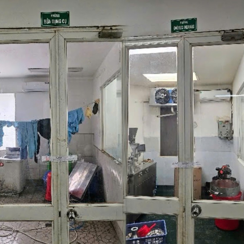 Nh&agrave; m&aacute;y sản xuất của c&aacute;c đối tượng (Ảnh: CACC)