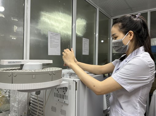 Với sự tiến bộ của c&ocirc;ng nghệ, x&eacute;t nghiệm gen ung thư ng&agrave;y c&agrave;ng trở n&ecirc;n ch&iacute;nh x&aacute;c v&agrave; tiếp cận được nhiều đối tượng hơn. (Ảnh minh họa: TTPYHN )