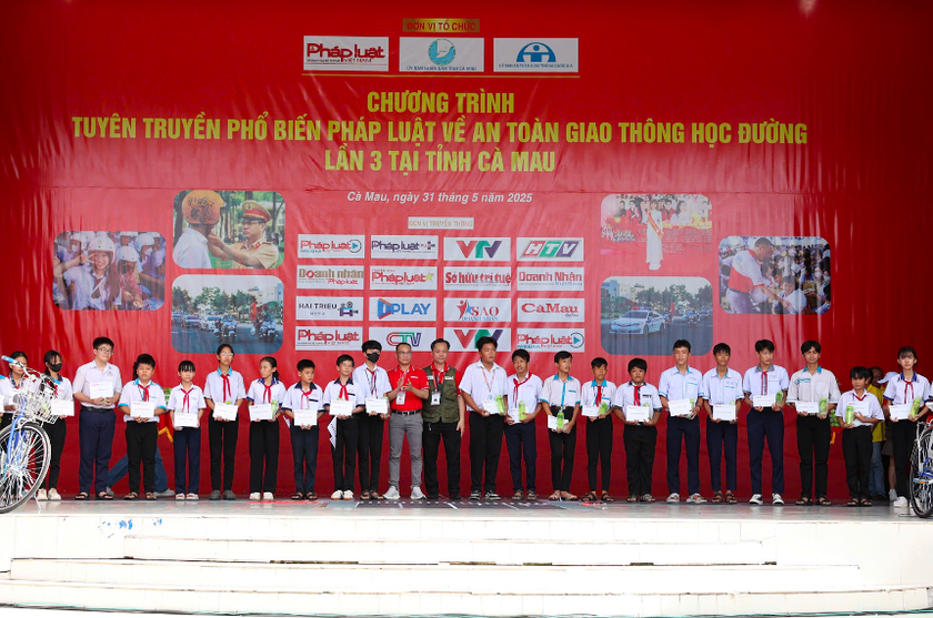 Caravan m&ugrave;a 3: H&agrave;nh tr&igrave;nh từ tr&aacute;i tim đến tr&aacute;i tim ảnh 14