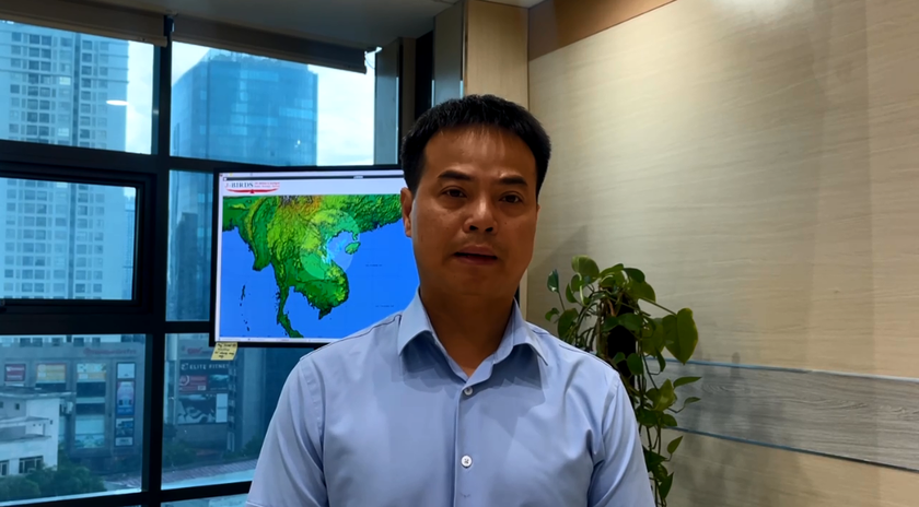 &Ocirc;ng Ph&ugrave;ng Tiến Dũng - Trưởng ph&ograve;ng Dự b&aacute;o thuỷ văn, Trung t&acirc;m Dự b&aacute;o KTTV Quốc gia.