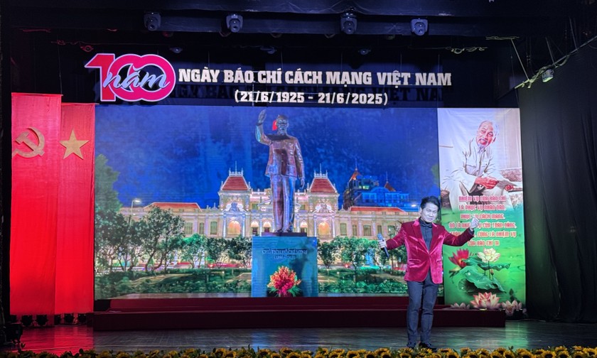 Mãn nhãn chương trình nghệ thuật đặc biệt tôn vinh Báo chí Cách mạng Việt Nam