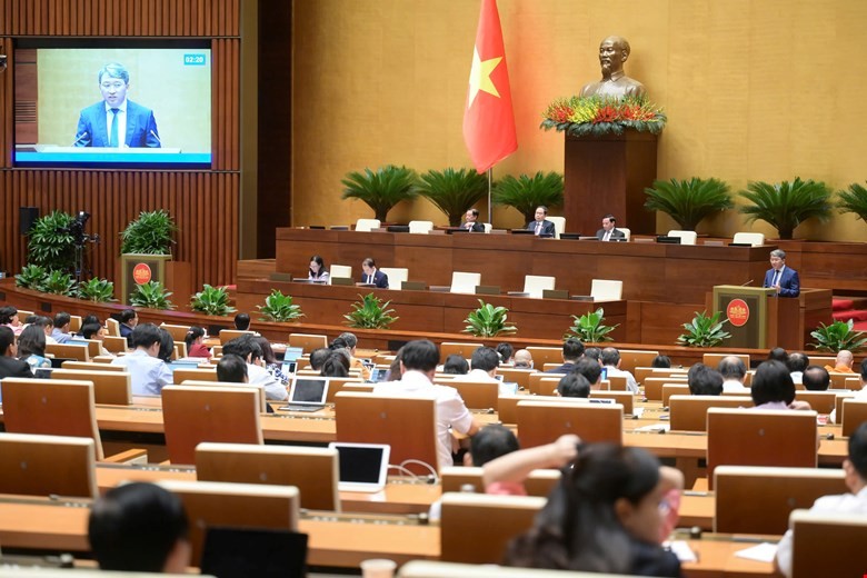 Quang cảnh phi&ecirc;n họp.