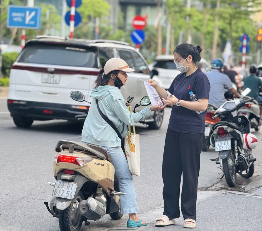 Thí sinh, phụ huynh Hà Nội thoải mái bước vào kỳ thi tốt nghiệp