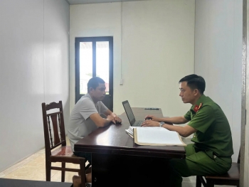 Khởi tố, bắt tạm giam 2 đối tượng trong vụ cháy xưởng phế liệu khiến 6 người tử vong