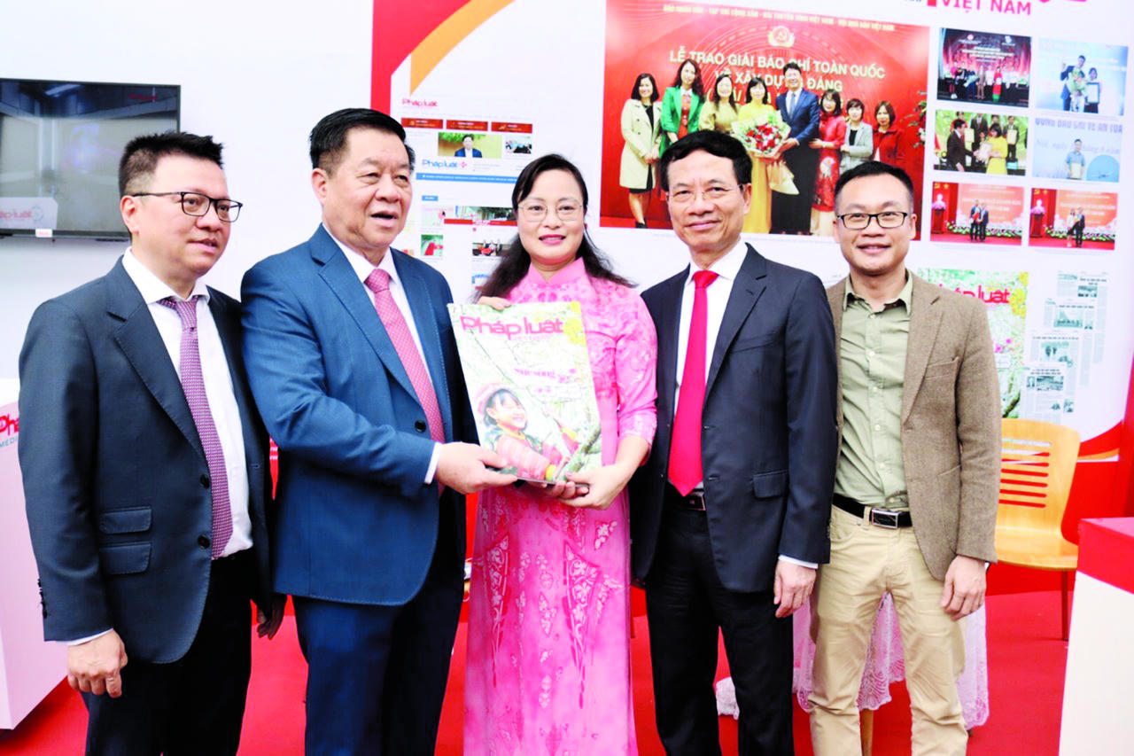 Báo Pháp luật Việt Nam: Góp phần thắp sáng tinh thần thượng tôn pháp luật trong xã hội