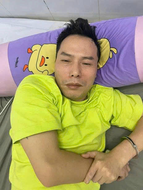 Đối tượng truy n&atilde; Zhang Zheng