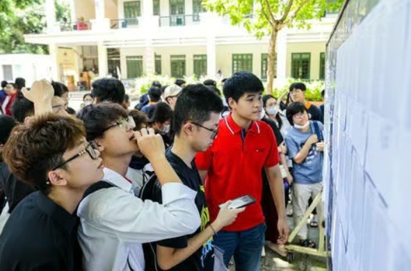 Hướng dẫn tra cứu điểm thi tốt nghiệp THPT năm 2025