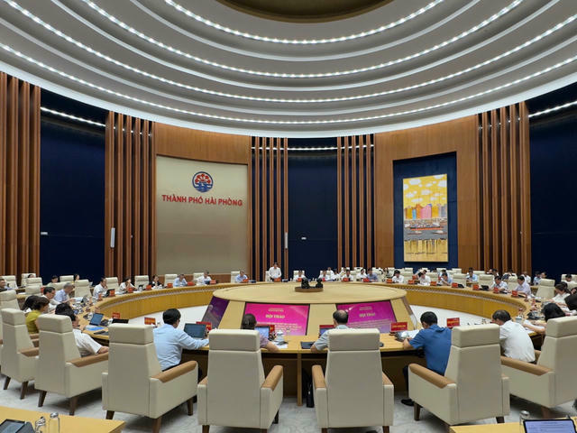 To&agrave;n cảnh Hội thảo