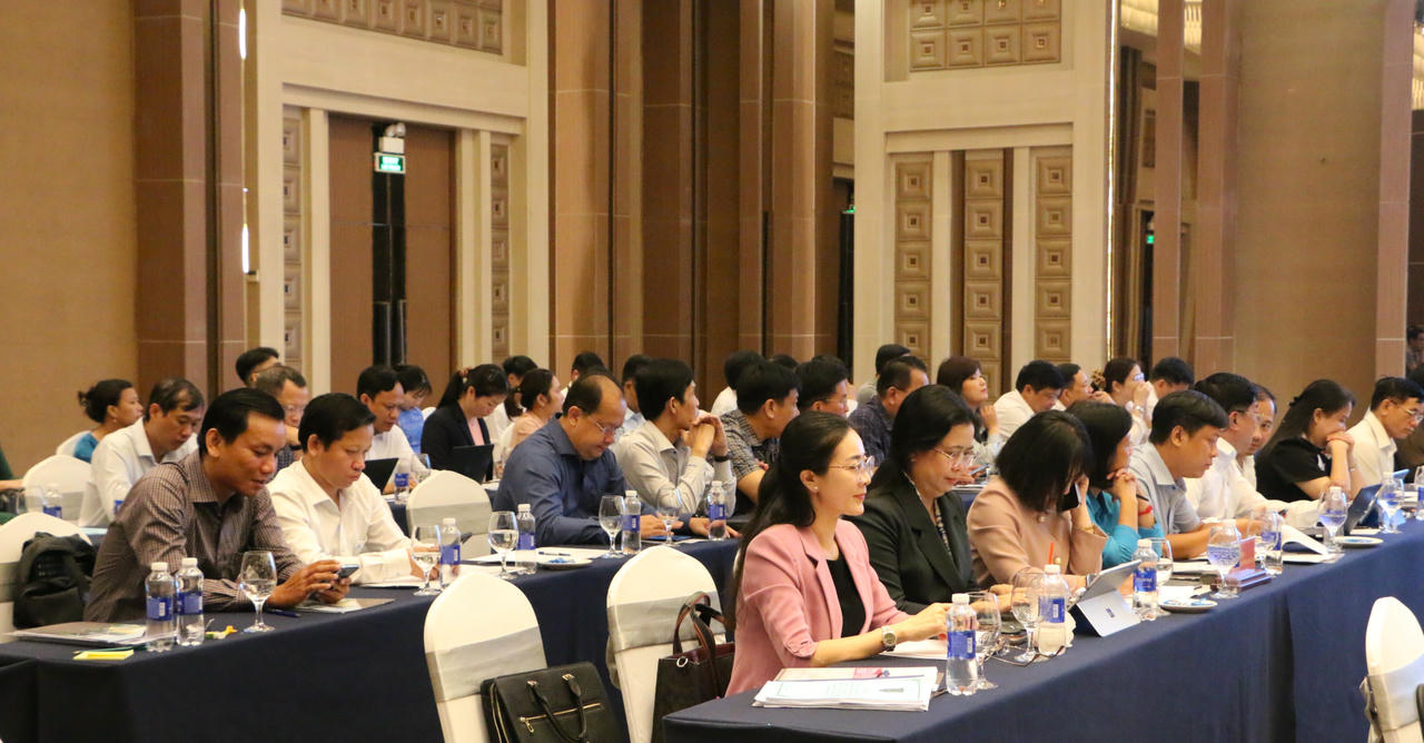 C&aacute;c đại biểu tham dự hội thảo