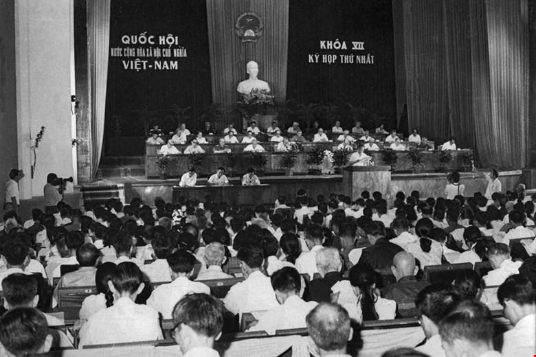 Kỳ họp thứ nhất Quốc hội kh&oacute;a VII năm 1981. Ảnh: Quochoi.vn