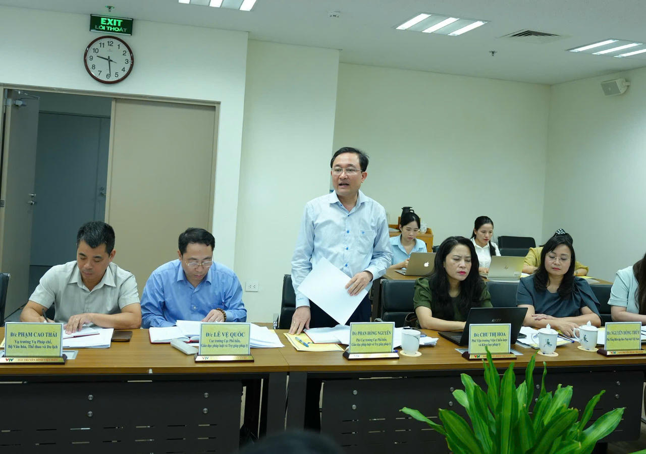 &Ocirc;ng Phan Hồng Nguy&ecirc;n, Ph&oacute; Cục trưởng Cục PBGDPL v&agrave; TGPL