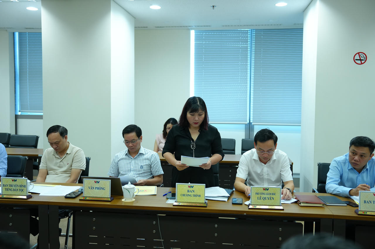 B&agrave; Nguyễn Thị Thu H&agrave;, Ph&oacute; Trưởng Ban chương tr&igrave;nh, Đ&agrave;i THVN