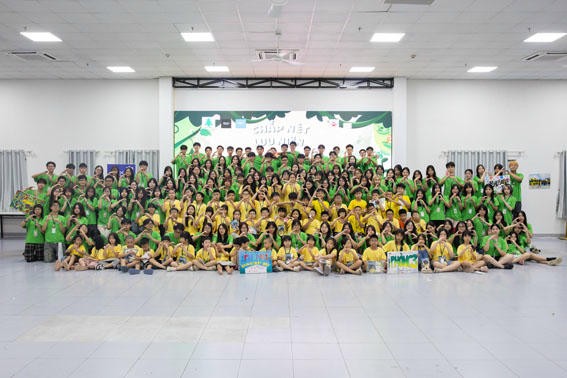 Khi trẻ em tổ chức trại hè cho... trẻ em