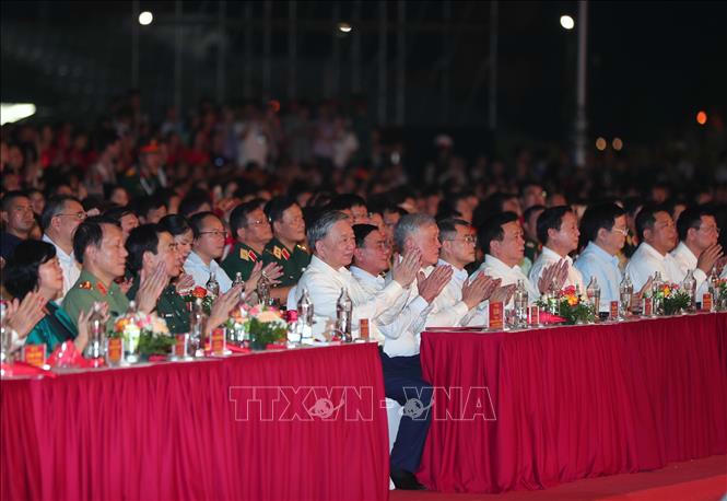 Tổng Bí thư Tô Lâm dự chương trình chính luận nghệ thuật 