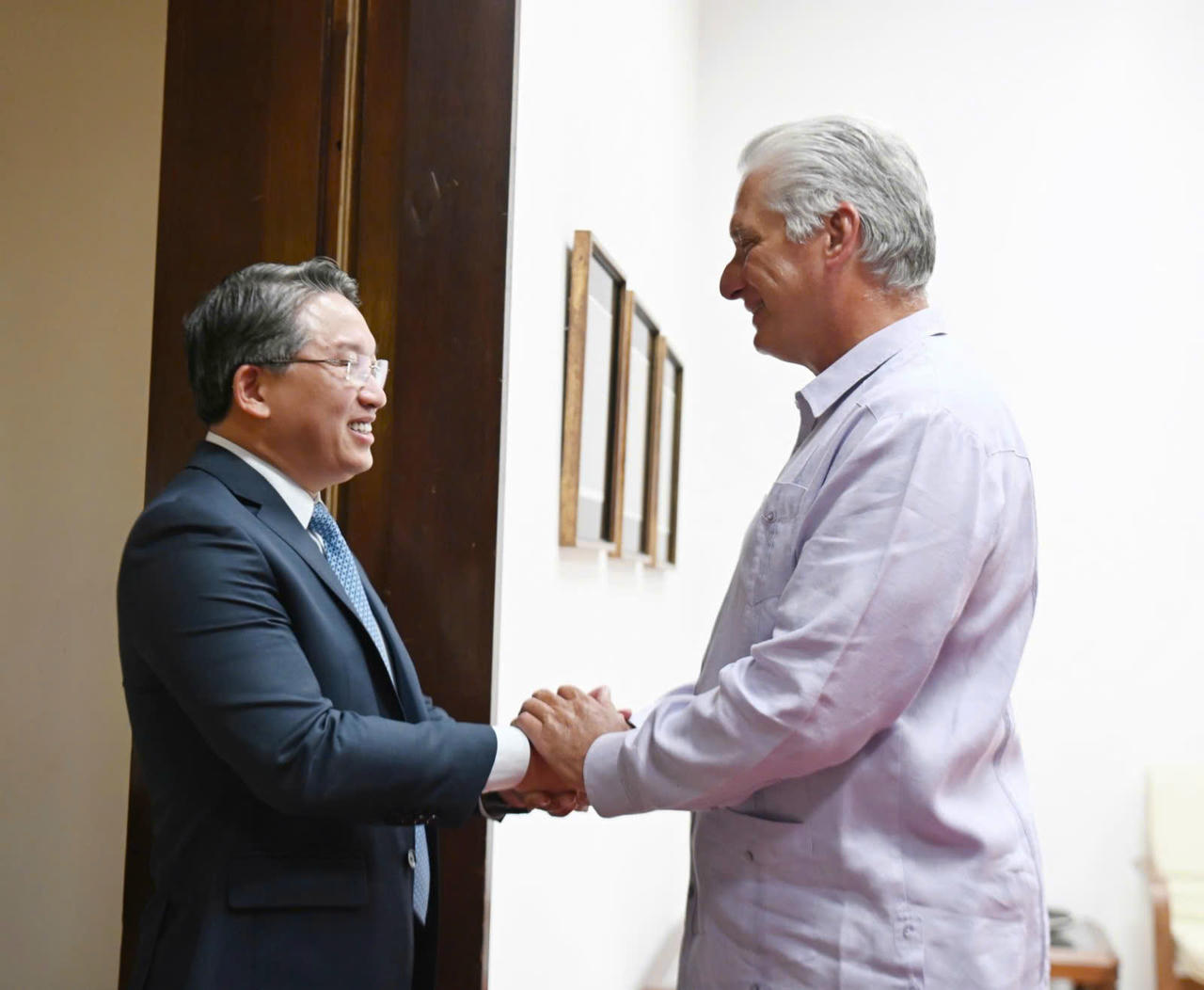 Bộ trưởng Nguyễn Hải Ninh tiếp kiến đồng ch&iacute; Miguel Mario D&iacute;az-Canel Berm&uacute;dez, B&iacute; thư thứ nhất, Chủ tịch nước Cuba