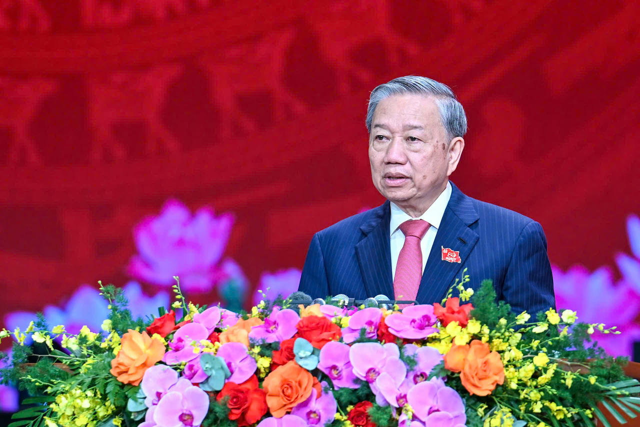 Tổng B&iacute; thư T&ocirc; L&acirc;m ph&aacute;t biểu tại buổi Lễ.