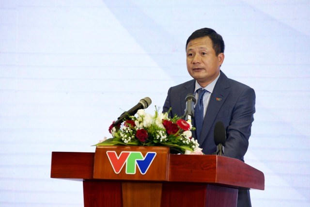 Ph&oacute; Tổng Gi&aacute;m đốc Đ&agrave;i Truyền h&igrave;nh Việt Nam Đỗ Đức Ho&agrave;ng ph&aacute;t biểu tại lễ giới thiệu