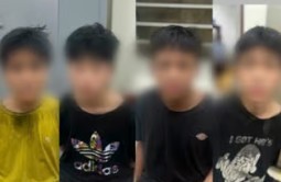 Bắt giữ 4 thiếu niên cướp xe máy trên đường Hà Nội