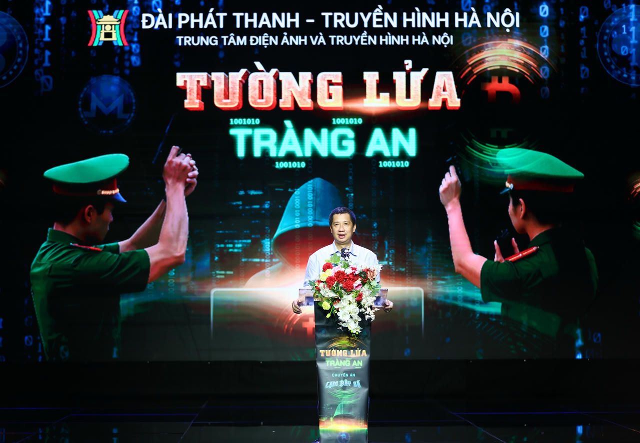 Nh&agrave; b&aacute;o Nguyễn Kim Khi&ecirc;m - Tổng gi&aacute;m đốc, Tổng bi&ecirc;n tập Đ&agrave;i Ph&aacute;t thanh - Truyền h&igrave;nh H&agrave; Nội chia sẻ về bộ phim
