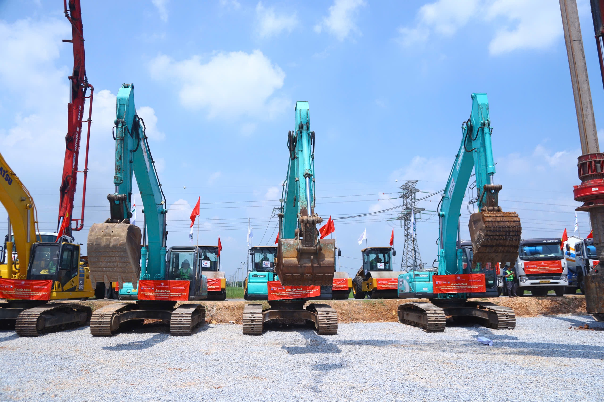 Khởi công cao tốc thuộc Vành đai 4 Hà Nội