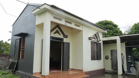 Những ng&ocirc;i nh&agrave; khang trang, ki&ecirc;n cố từ chương tr&igrave;nh x&oacute;a nh&agrave; dột, nh&agrave; tạm gi&uacute;p người d&acirc;n c&oacute; ho&agrave;n cảnh kh&oacute; khăn ổn định cuộc sống.