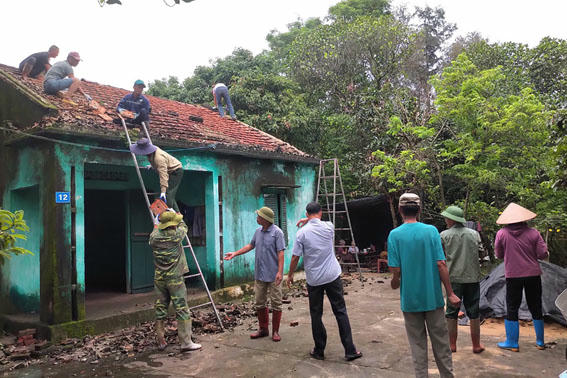 Th&agrave;nh c&ocirc;ng của chương tr&igrave;nh hỗ trợ x&oacute;a nh&agrave; tạm, nh&agrave; dột n&aacute;t tr&ecirc;n phạm vi cả nước l&agrave; một kỳ t&iacute;ch trong c&ocirc;ng cuộc giảm ngh&egrave;o bền vững.