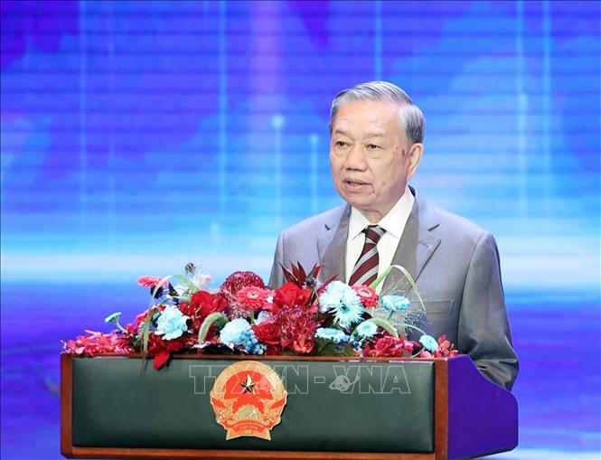 Tổng B&iacute; thư T&ocirc; L&acirc;m ph&aacute;t biểu chỉ đạo tại buổi Lễ. Ảnh: TTTXVN