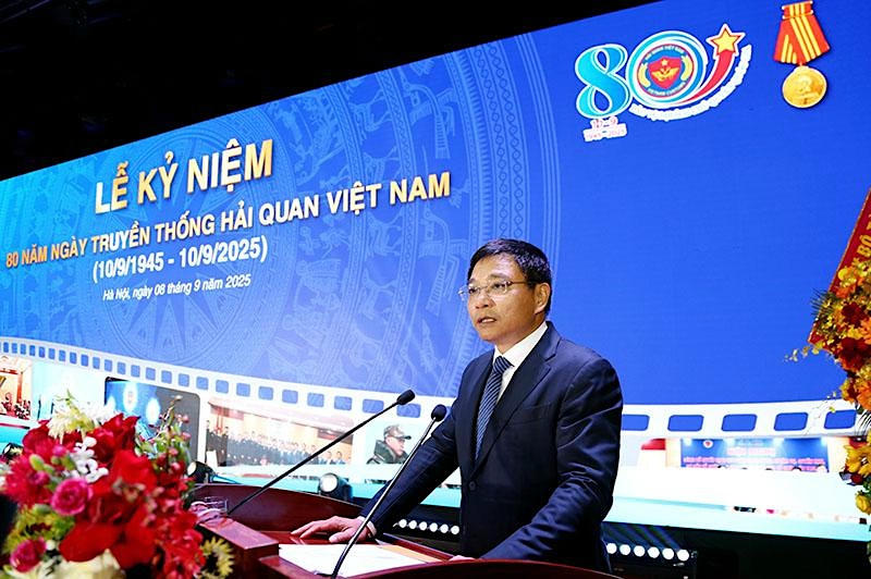 Bộ trưởng Nguyễn Văn Thắng ph&aacute;t biểu tại buổi Lễ. (Ảnh: H.V&acirc;n)