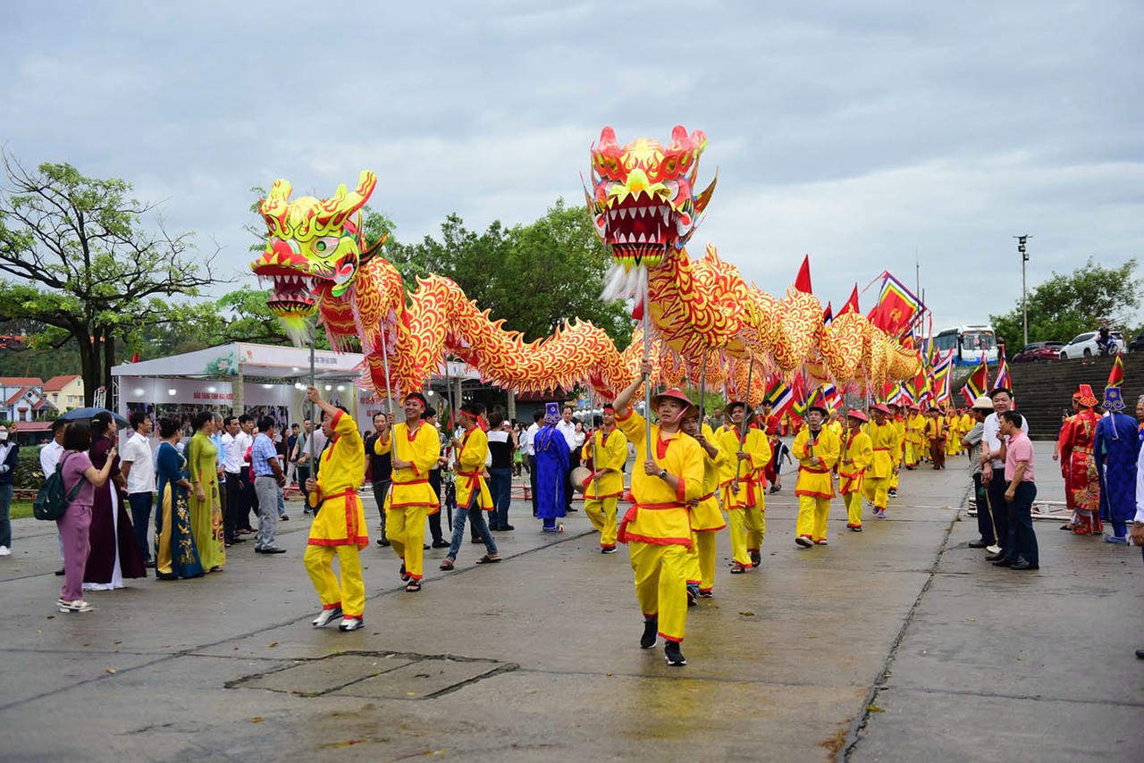 Lễ hội m&ugrave;a thu C&ocirc;n Sơn - Kiếp Bạc 2025 hứa hẹn nhiều điểm mới,  lần đầu ti&ecirc;n được tổ chức quy m&ocirc; lớn sau s&aacute;p nhập Hải Dương - Hải Ph&ograve;ng.