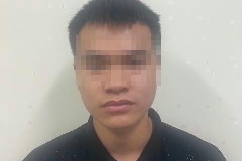 Bắt khẩn cấp 1 đối tượng trong vụ nhân viên quán cà phê bị đánh do nhắc khách không hút thuốc lá