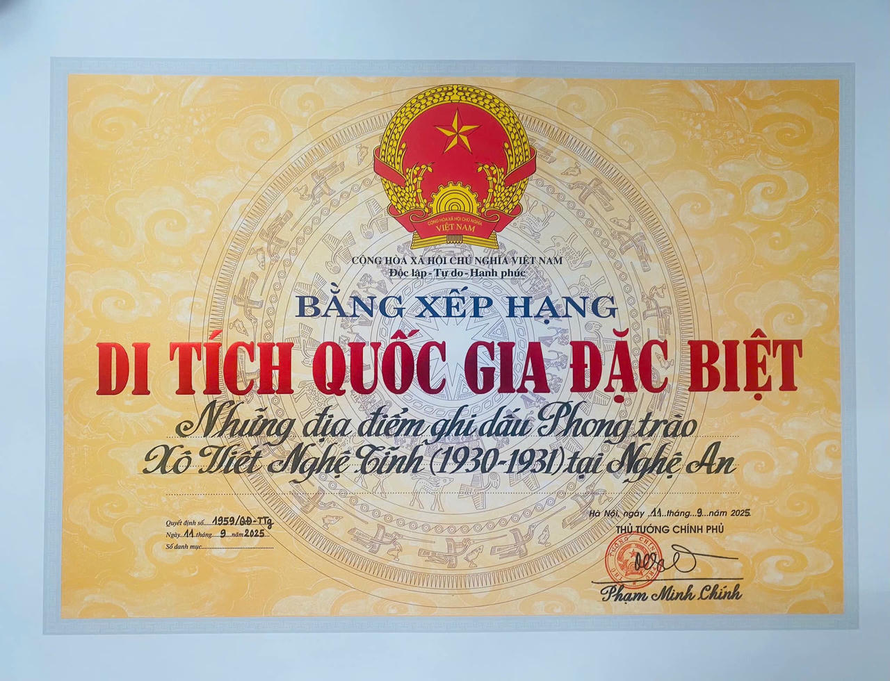 Chuyện chưa kể về h&agrave;nh tr&igrave;nh x&acirc;y dựng hồ sơ di t&iacute;ch quốc gia đặc biệt X&ocirc; viết Nghệ Tĩnh