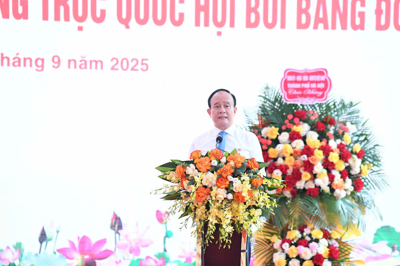 Chủ tịch HĐND TP H&agrave; Nội Nguyễn Ngọc Tuấn&nbsp;ph&aacute;t biểu tại buổi Lễ. (Ảnh: N.L)