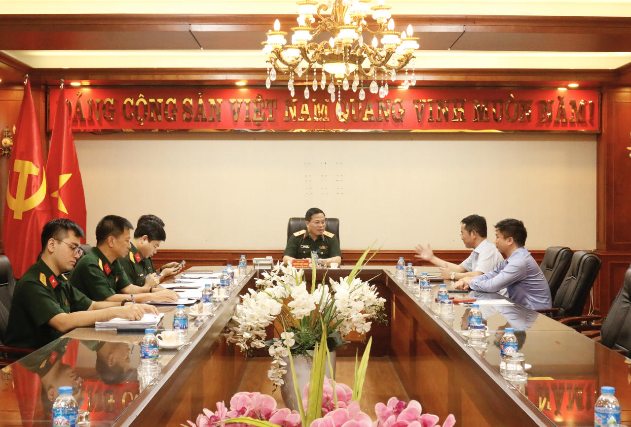 C&aacute;c đại biểu tham dự buổi lễ k&yacute; hợp t&aacute;c.