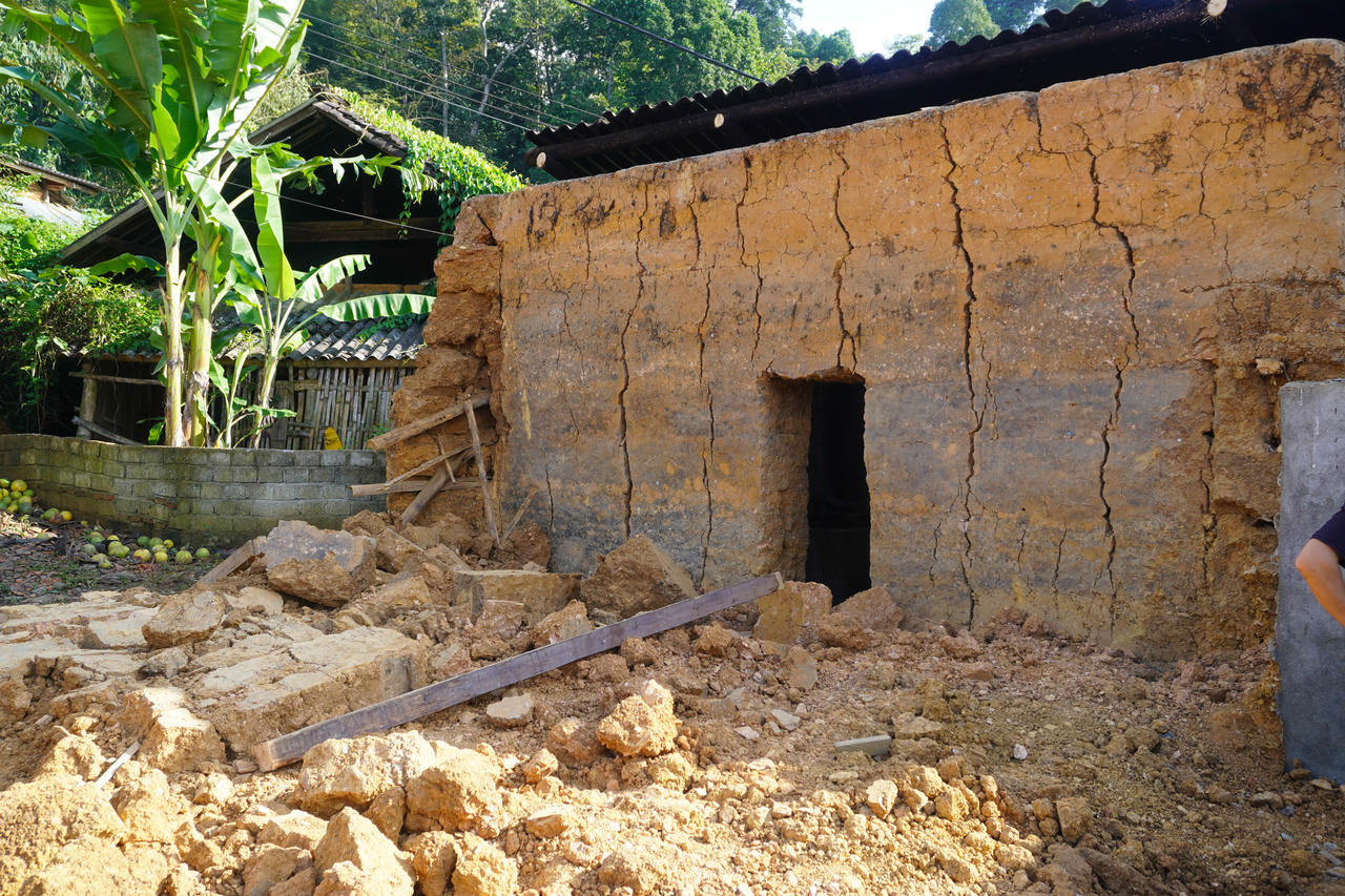Hi&ecirc;̣n trường vụ tai nạn.