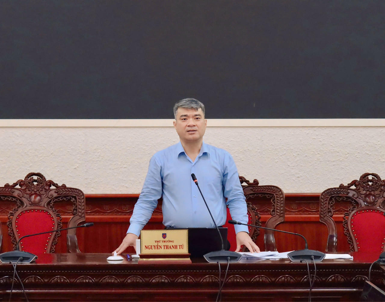 Thứ trưởng Nguy&ecirc;̃n Thanh Tú phát bi&ecirc;̉u k&ecirc;́t lu&acirc;̣n.