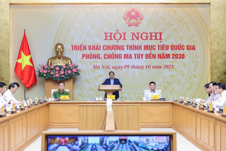 Thủ tướng đề nghị c&aacute;c cấp ủy, ch&iacute;nh quyền cần nhận thức v&agrave; qu&aacute;n triệt đầy đủ về vị tr&iacute;, vai tr&ograve; v&agrave; tầm quan trọng của việc triển khai Chương tr&igrave;nh mục ti&ecirc;u quốc gia ph&ograve;ng, chống ma t&uacute;y, đồng thời gắn với chiến lược ph&aacute;t triển kinh tế - x&atilde; hội to&agrave;n diện, bền vững ở địa phương v&agrave; cả nước... - Ảnh: VGP/Nhật Bắc