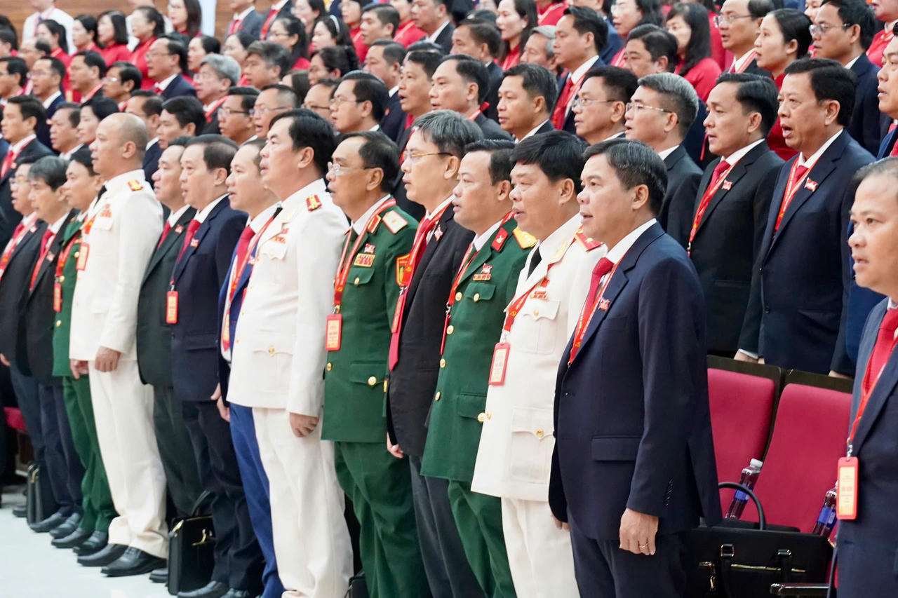 C&aacute;c đại biểu l&agrave;m lễ khai mạc Đại hội&amp;amp;nbsp;đại biểu Đảng bộ TP Hồ Ch&iacute; Minh lần thứ I, nhiệm kỳ 2025 - 2030.
