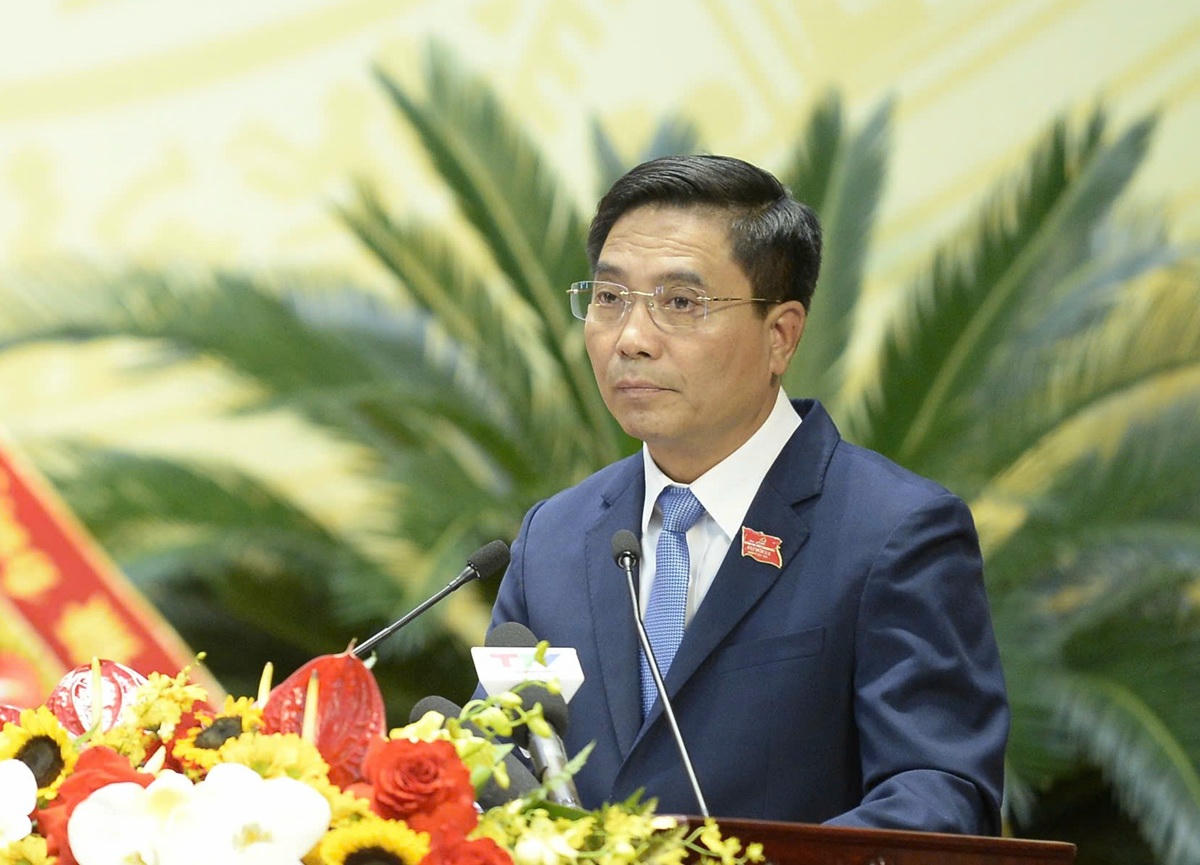 Thay mặt Đảng bộ tỉnh, Ủy vi&ecirc;n Trung ương Đảng, B&iacute; thư Tỉnh ủy Thanh H&oacute;a cảm ơn những &yacute; kiến chỉ đạo s&acirc;u sắc, quan trọng của đồng ch&iacute; Thủ tướng Ch&iacute;nh phủ Phạm Minh Ch&iacute;nh