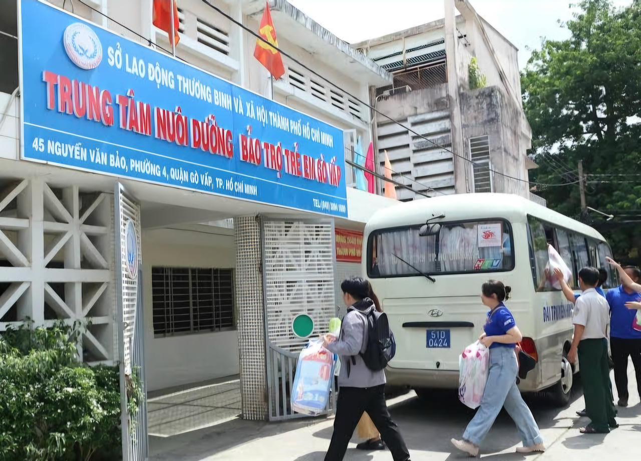 C&aacute;c cơ sở trợ gi&uacute;p x&atilde; hội được giao nhiệm vụ tiếp nhận, chăm s&oacute;c khẩn cấp cho c&aacute;c nạn nh&acirc;n.