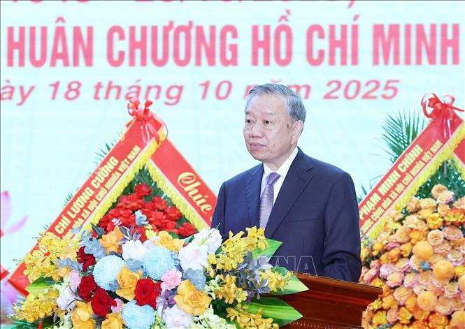 Tổng B&iacute; thư T&ocirc; L&acirc;m, B&iacute; thư Qu&acirc;n uỷ Trung ương ph&aacute;t biểu tại Lễ kỷ niệm. Ảnh: TTXVN