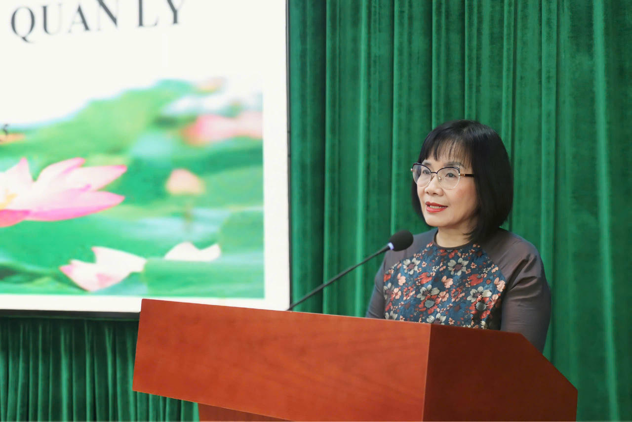 Thứ trưởng B&ocirc;̣ Tư pháp Đặng Hoàng Oanh phát bi&ecirc;̉u chỉ đạo.