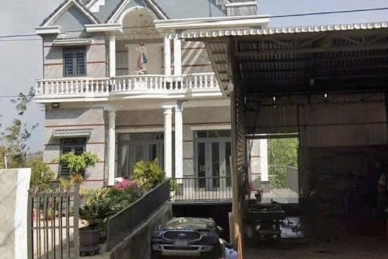 Hoàn tất kết luận điều tra đề nghị truy tố kẻ sát nhân sử dụng súng sát hại 3 người trong 1 gia đình tại xã Đăk Nhau Căn nhà nạn nhân trong vụ thảm sát 3 người ở xã Đak Nhau